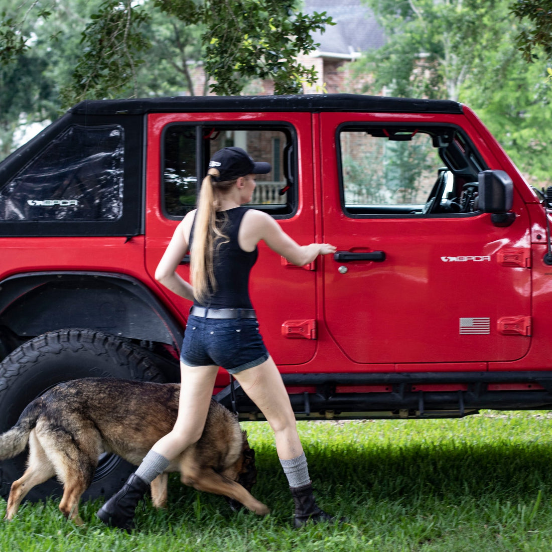 Top-Must-Have-Mother-s-Day-Gifts-for-Your-Jeep-Loving-Mom GPCA