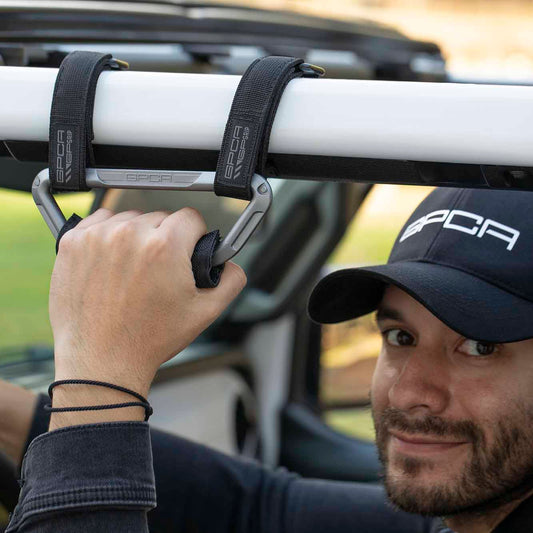 Safety-First-Choosing-Airbag-Compatible-Grab-Handles-for-Your-Jeep-Wrangler GPCA