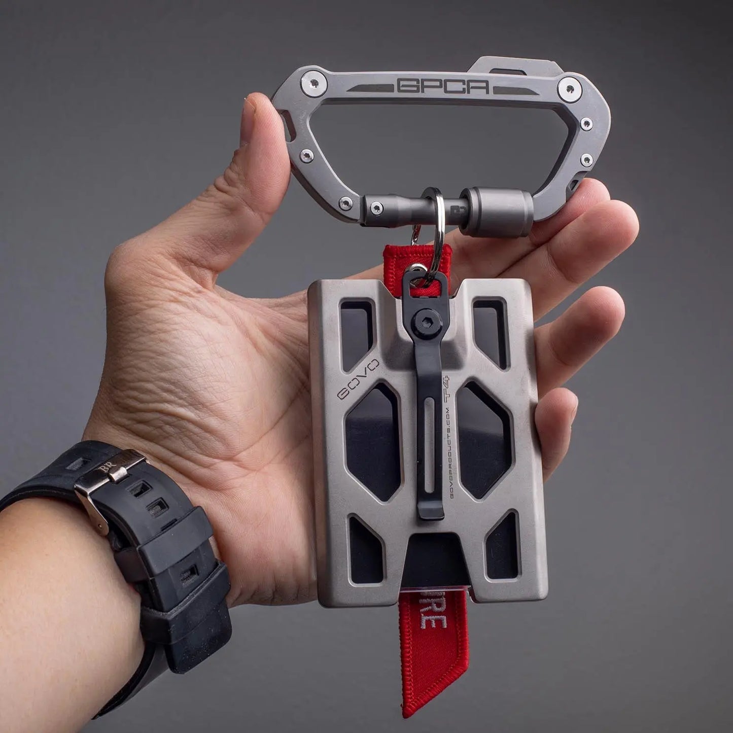 GPCA Carabiner X GOVO Wallet - GPCA