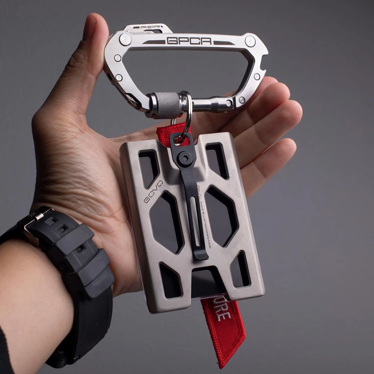 GPCA Carabiner X GOVO Wallet - GPCA