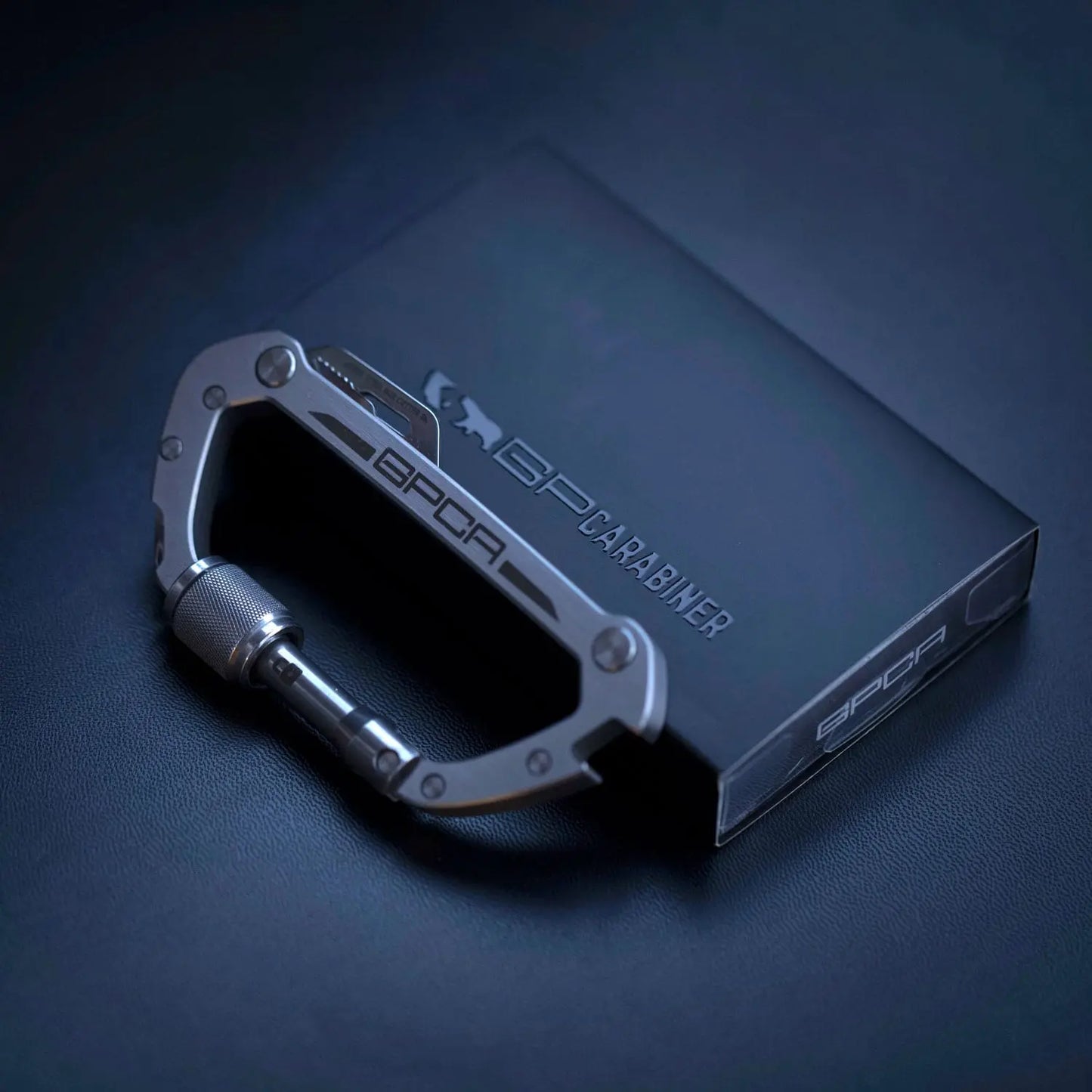 GPCA Carabiner X GOVO Wallet - GPCA