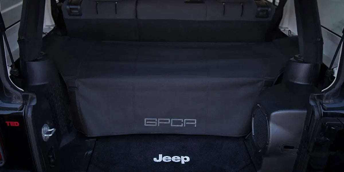 GPCA Jeep cargo cover half setup