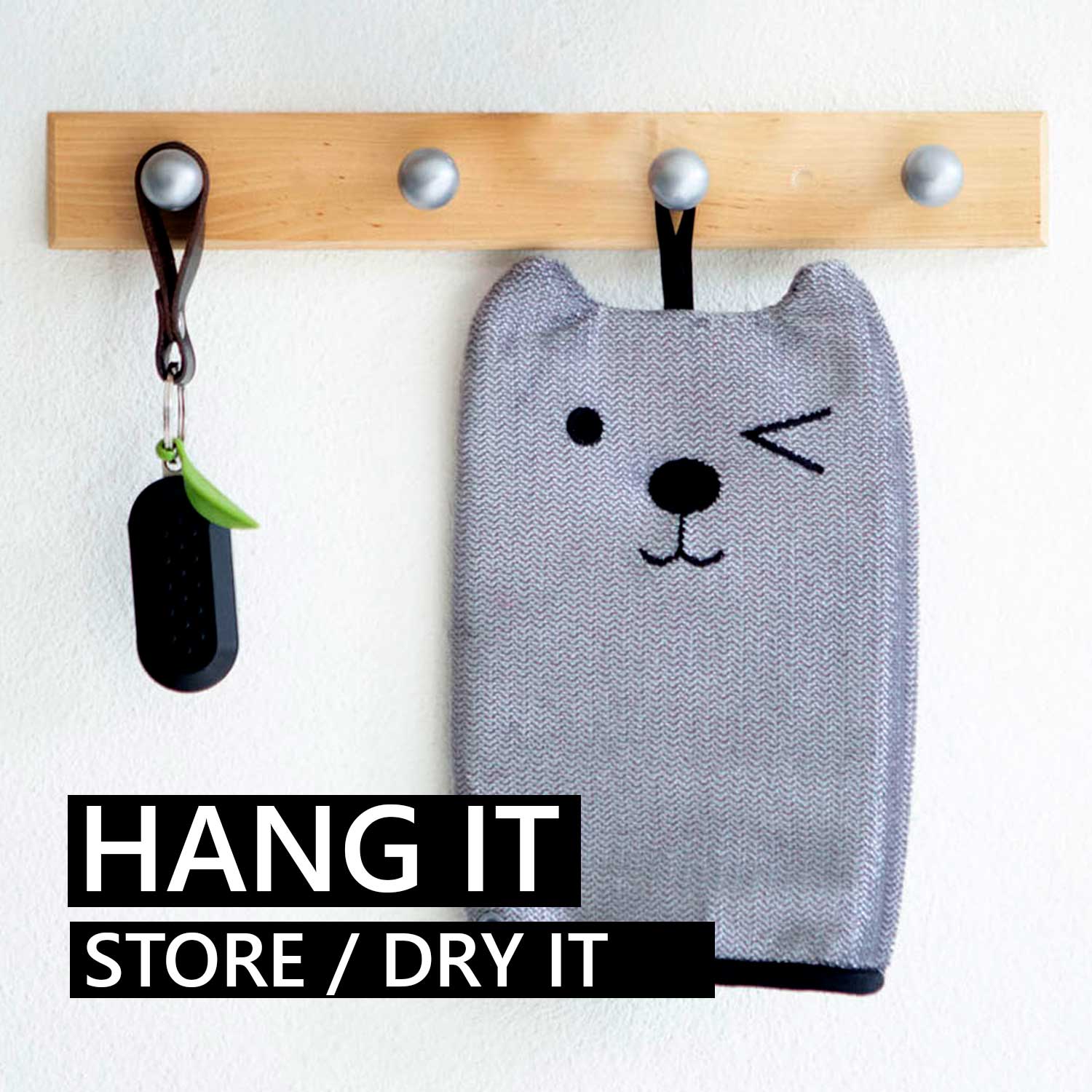 Pet hair outlet remover mitt